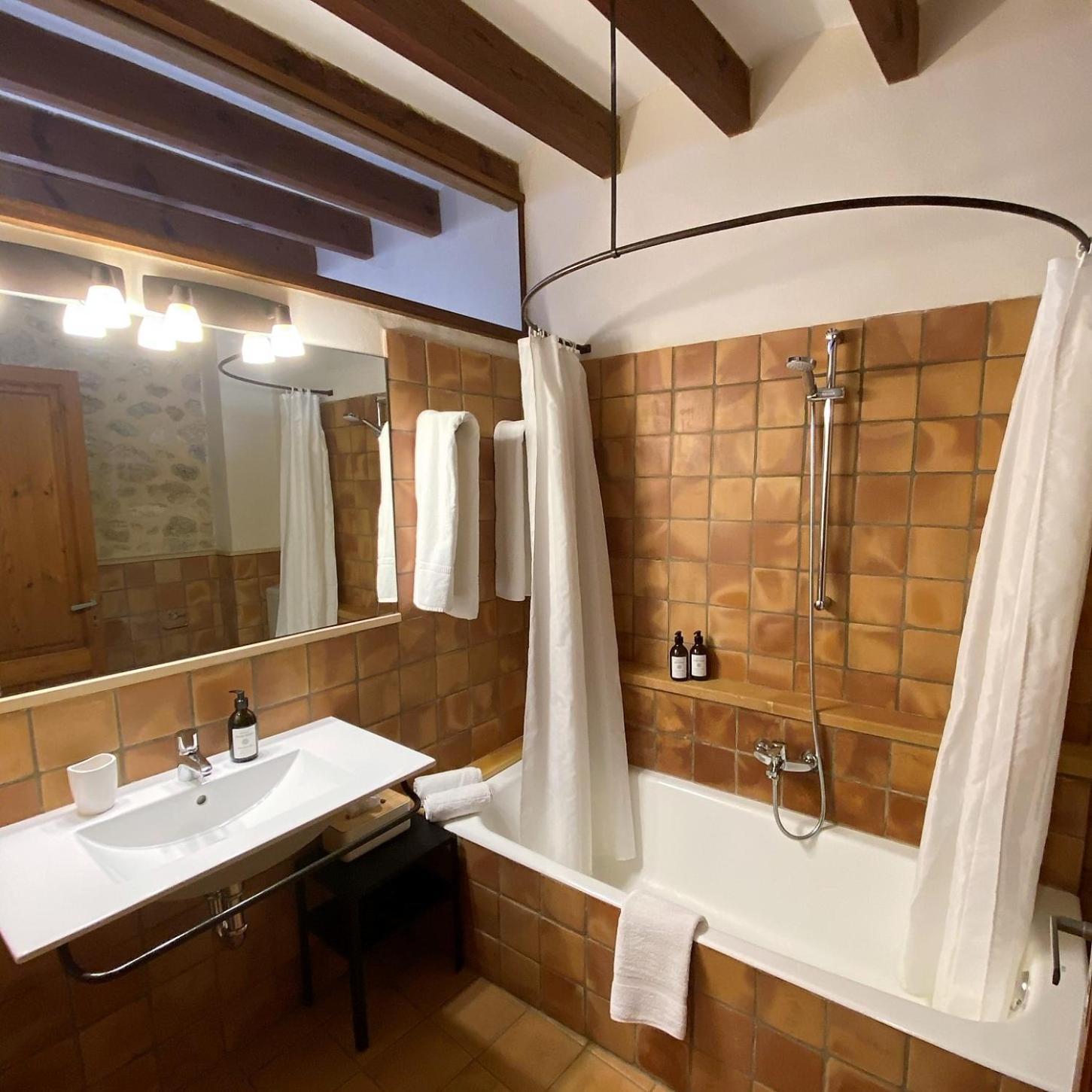 Vista De La Vila - Turismo De Interior. Llubi Room photo